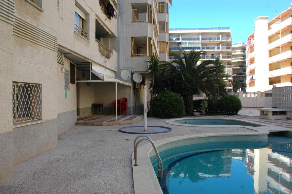 Apartamentos Indasol Salou Kültér fotó